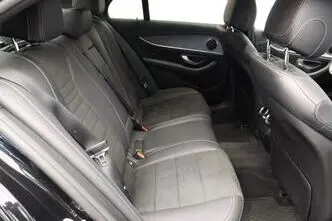 Mercedes-Benz E 220, 2.0, 143 kW, diesel, automatic, four-wheel drive