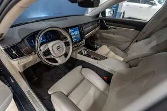 Volvo S90, 2.0, 220 kW, hybrid, automatic, four-wheel drive