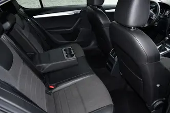 Škoda Octavia, 1.4, 103 kW, bensiin, automaat, esivedu