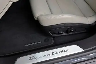 Porsche Taycan, 500 kW, elekter, automaat, nelikvedu