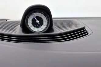 Porsche Taycan, 500 kW, elekter, automaat, nelikvedu