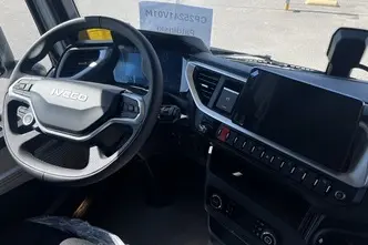 Iveco S-Way, 12.9, 368 kW, diisel, automaat, tagavedu