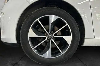 Renault ZOE, electric, automatic, front-wheel drive