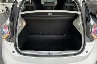 Renault ZOE, electric, automatic, front-wheel drive
