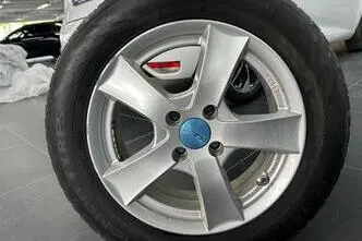 Renault ZOE, electric, automatic, front-wheel drive