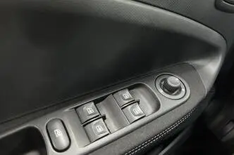 Renault ZOE, electric, automatic, front-wheel drive
