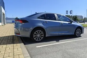Toyota Corolla, 1.8, 72 kW, hübriid, automaat, esivedu