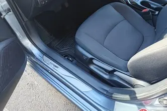 Toyota Corolla, 1.8, 72 kW, hübriid, automaat, esivedu