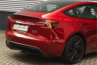 Tesla Model 3, 461 kW, elekter, automaat, nelikvedu