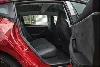 Tesla Model 3, 461 kW, elekter, automaat, nelikvedu