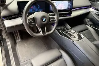 BMW 520, 2.0, 145 kW, diisel, automaat, tagavedu
