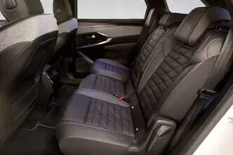 Peugeot 5008, 1.2, 100 kW, hübriid, automaat, esivedu