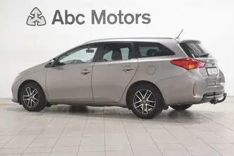 Toyota Auris, 1.6, 97 kW, бензин, автомат, передний привод