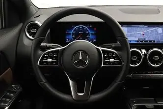 Mercedes-Benz GLA 250, 2.0, 165 kW, бензин, автомат, полный привод