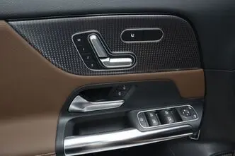 Mercedes-Benz GLA 250, 2.0, 165 kW, бензин, автомат, полный привод
