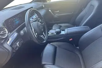 Mercedes-Benz CLA 180, 1.3, 100 kW, petrol, automatic, front-wheel drive