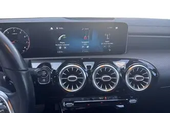 Mercedes-Benz CLA 180, 1.3, 100 kW, petrol, automatic, front-wheel drive