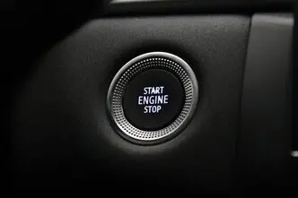 Renault Captur, 1.0, 67 kW, бензин, механическая, передний привод