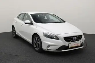 Volvo V40, 2.0, 88 kW, diesel, manual, front-wheel drive