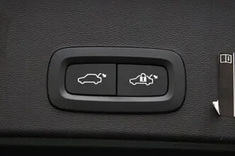 Volvo XC40, 1.5, 95 kW, pistikhübriid, automaat, esivedu