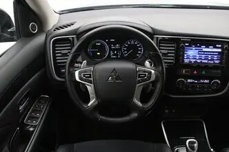 Mitsubishi Outlander, 2.0, 89 kW, pistikhübriid, automaat, nelikvedu
