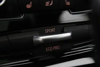 BMW 218, 1.5, 103 kW, bensiin, automaat, esivedu