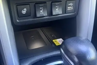 Toyota Corolla, 2.0, 112 kW, hübriid, automaat, esivedu