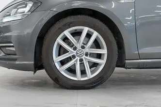 Volkswagen Golf, 1.5, 96 kW, petrol, manual, front-wheel drive