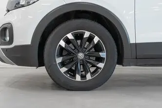 Volkswagen T-Cross, 1.0, 81 kW, bensiin, automaat, esivedu