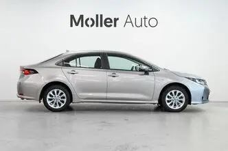 Toyota Corolla, 1.8, 125 kW, гибрид, автомат, передний привод