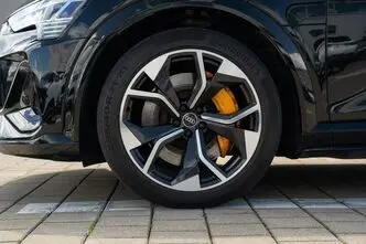 Audi e-tron, 370 kW, elekter, automaat, nelikvedu