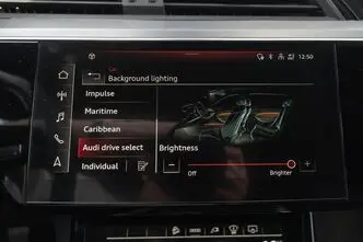 Audi e-tron, 370 kW, elekter, automaat, nelikvedu