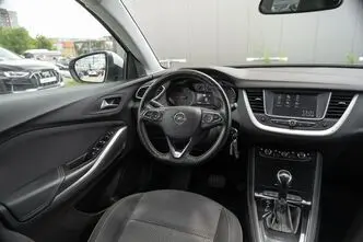 Opel Grandland X, 1.2, 96 kW, bensiin, automaat, esivedu