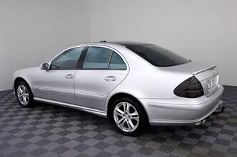 Mercedes-Benz E 220, 2.1, 149 kW, diesel, automatic, rear-wheel drive