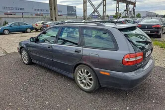 Volvo V40, 1.9, 199 kW, petrol, automatic, front-wheel drive
