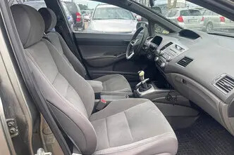 Honda Civic, 1.8, 140 kW, petrol, manual, front-wheel drive