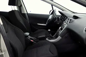 Peugeot 308, 1.6, 119 kW, petrol, manual, front-wheel drive