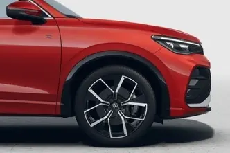Volkswagen Tiguan, 1.5, 150 kW, подключаемый гибрид, автомат