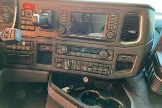 Scania S, 368 kW, diisel, automaat