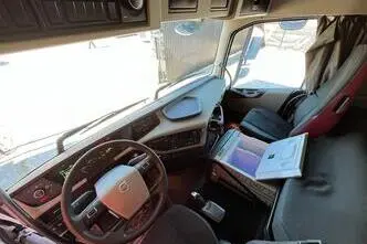 Volvo FH 540 6x2, 405 kW, diesel, automatic