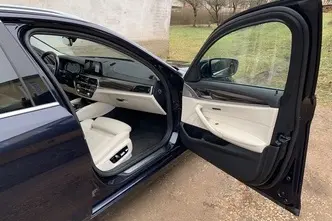 BMW 530, 3.0, 195 kW, diesel, automatic, four-wheel drive