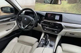 BMW 530, 3.0, 195 kW, diesel, automatic, four-wheel drive