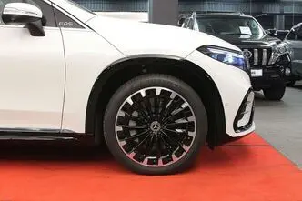 Mercedes-Benz EQS SUV 580, 135 kW, elekter, nelikvedu