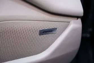 Porsche Taycan, 240 kW, electric, automatic, rear-wheel drive