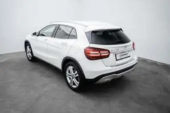 Mercedes-Benz GLA 180, 1.6, 90 kW, petrol, automatic, front-wheel drive