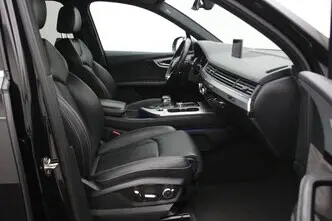 Audi Q7, 3.0, 190 kW, plug-in hybrid, automatic, four-wheel drive
