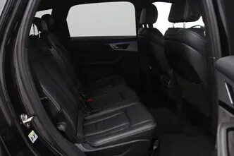 Audi Q7, 3.0, 190 kW, plug-in hybrid, automatic, four-wheel drive