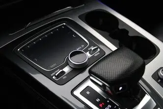 Audi Q7, 3.0, 190 kW, plug-in hybrid, automatic, four-wheel drive