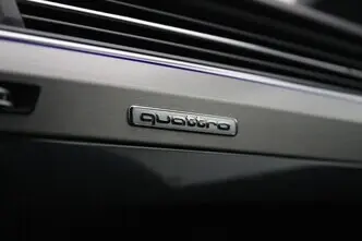 Audi Q7, 3.0, 190 kW, plug-in hybrid, automatic, four-wheel drive