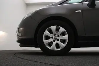 Opel Zafira, 1.6, 100 kW, дизель, механическая, передний привод